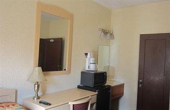 Traveler'S Hotel Салинас Екстериор снимка